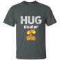Hug dealercute giraffes hugging free hugs T-shirt