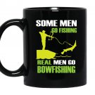 Funny fisher love bowfishing Mug Black