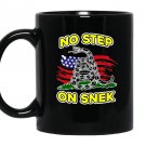 No step on snek funny meme dont tread on me parody Mug Black
