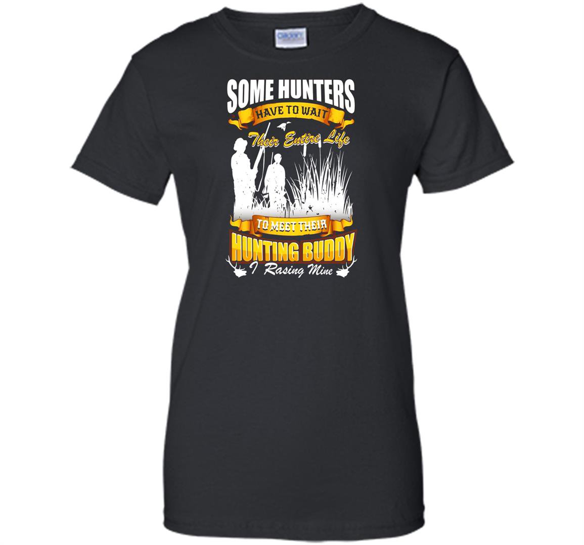 Hunting dad meet their hunting buddy Women