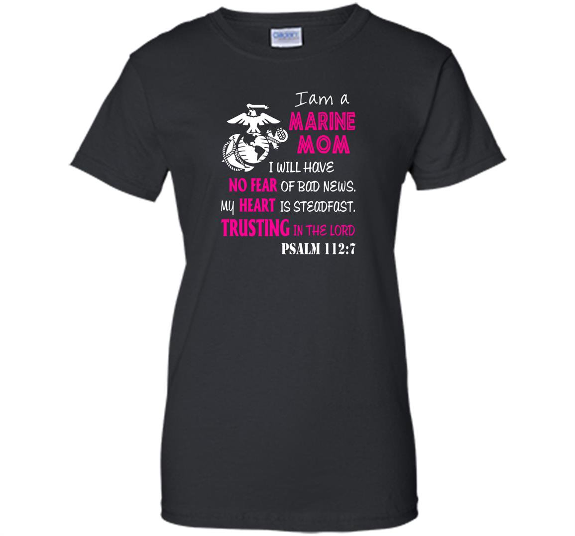 I am marine mom gifts my heart steadfast Women