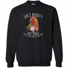 Shes beauty she grace chicken farm Sweatshirt