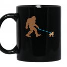 Bigfoot walking chihuahua sasquatch Mug Black
