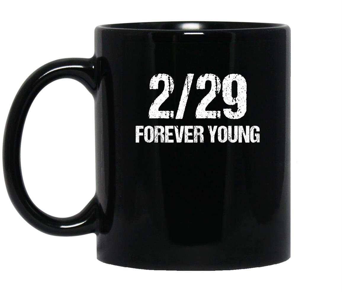 Leap year birthday Mug Black