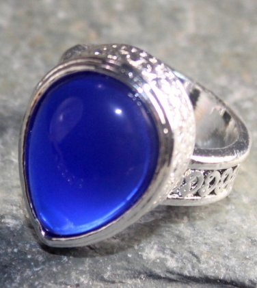 SILVER Vintage Style Royal Blue Quartz Teardrop Ring Size 7.25