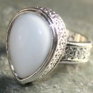 SILVER Vintage Style White Agate Teardrop Ring Size 7.25