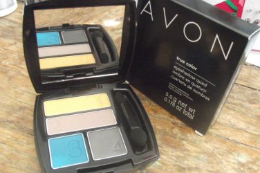 New  Avon True Color Eyeshadow Quad - Savage Beauty - Retails $7