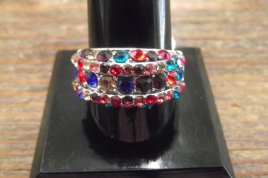 New Rhinestones Dome Cocktail Silvertone Ring -  Multi-Color Size 8 Retails $15