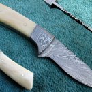 Astonishing Custom Hand Made Damascus Steel Hunting Knife (HK-257)