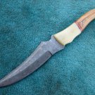 HANDMADE BEAUTIFUL CUSTOM MANUFACTURED DAMASCUS STEEL UNIQUE HUNTING KNIFE