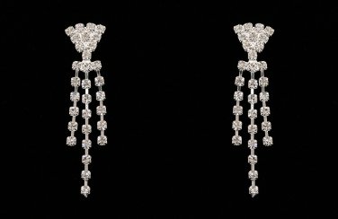 SWJ102 - &acirc;��Roxy&acirc;�� Triangle/Austrian Crystal Earrings
