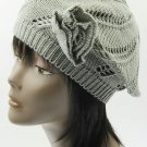 SWRUBDAH2426GRY- KNITTED FLOWER ACCENT BERET HAT AND CAP