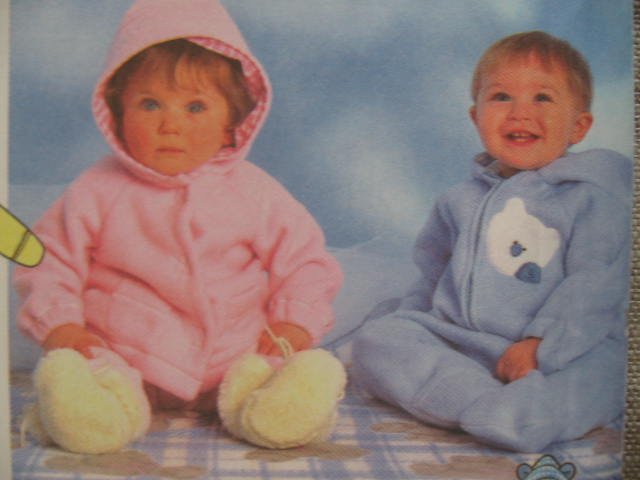 Simplicity Babies Romper Jacket Pants Blanket Sewing Pattern no.7807 Size NB,s,M,L Uncut