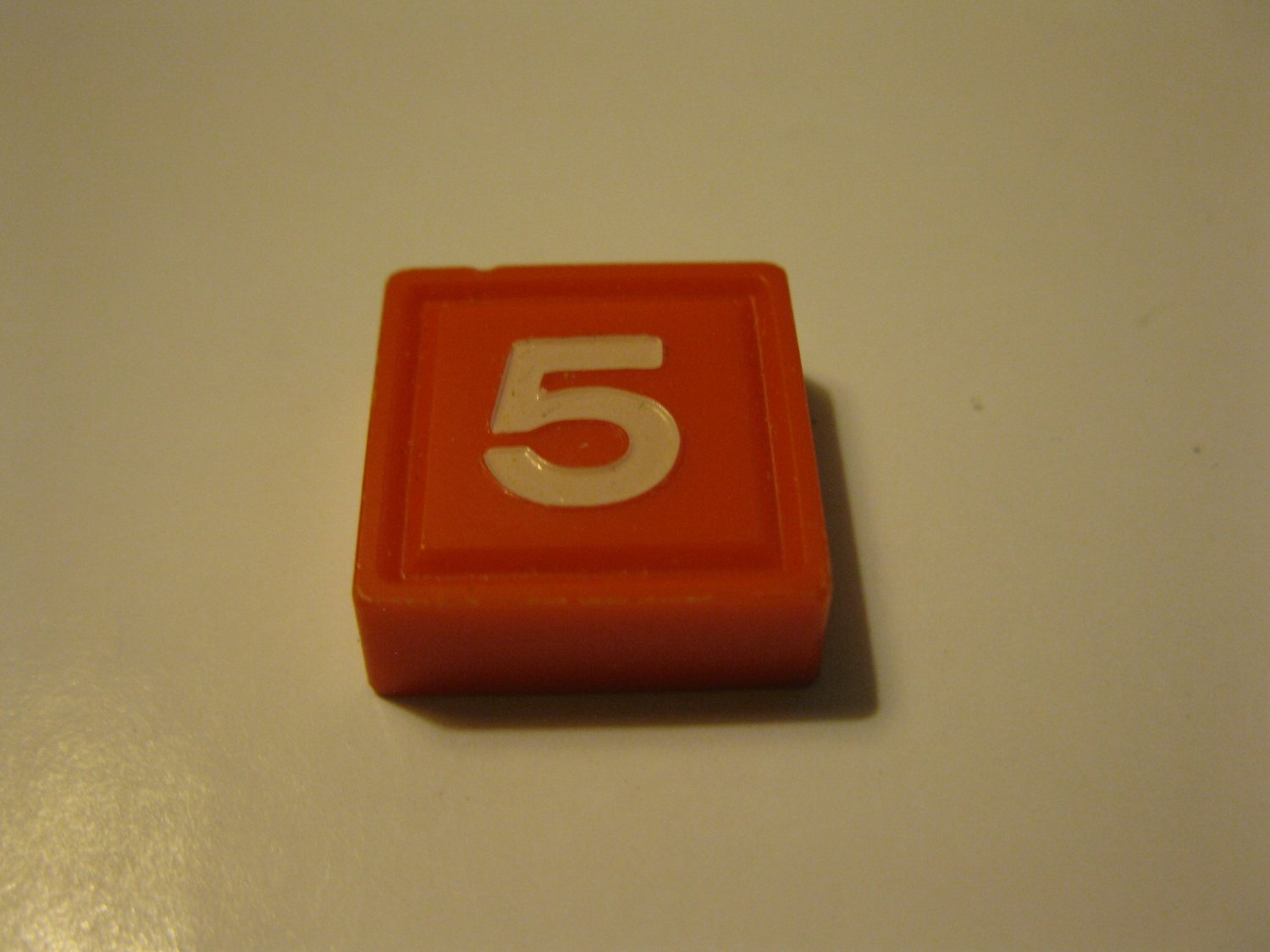 1968 3m bookshelf Quinto Board Game Piece Red 5 Square