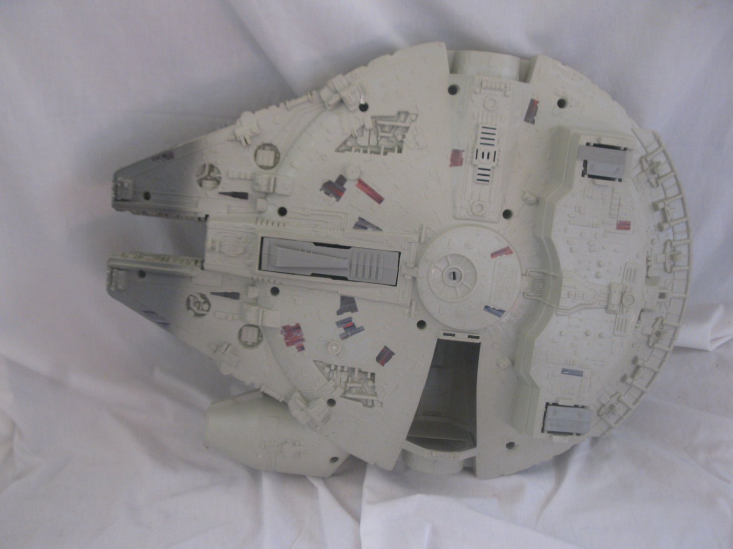 1995 tonka millenium falcon parts