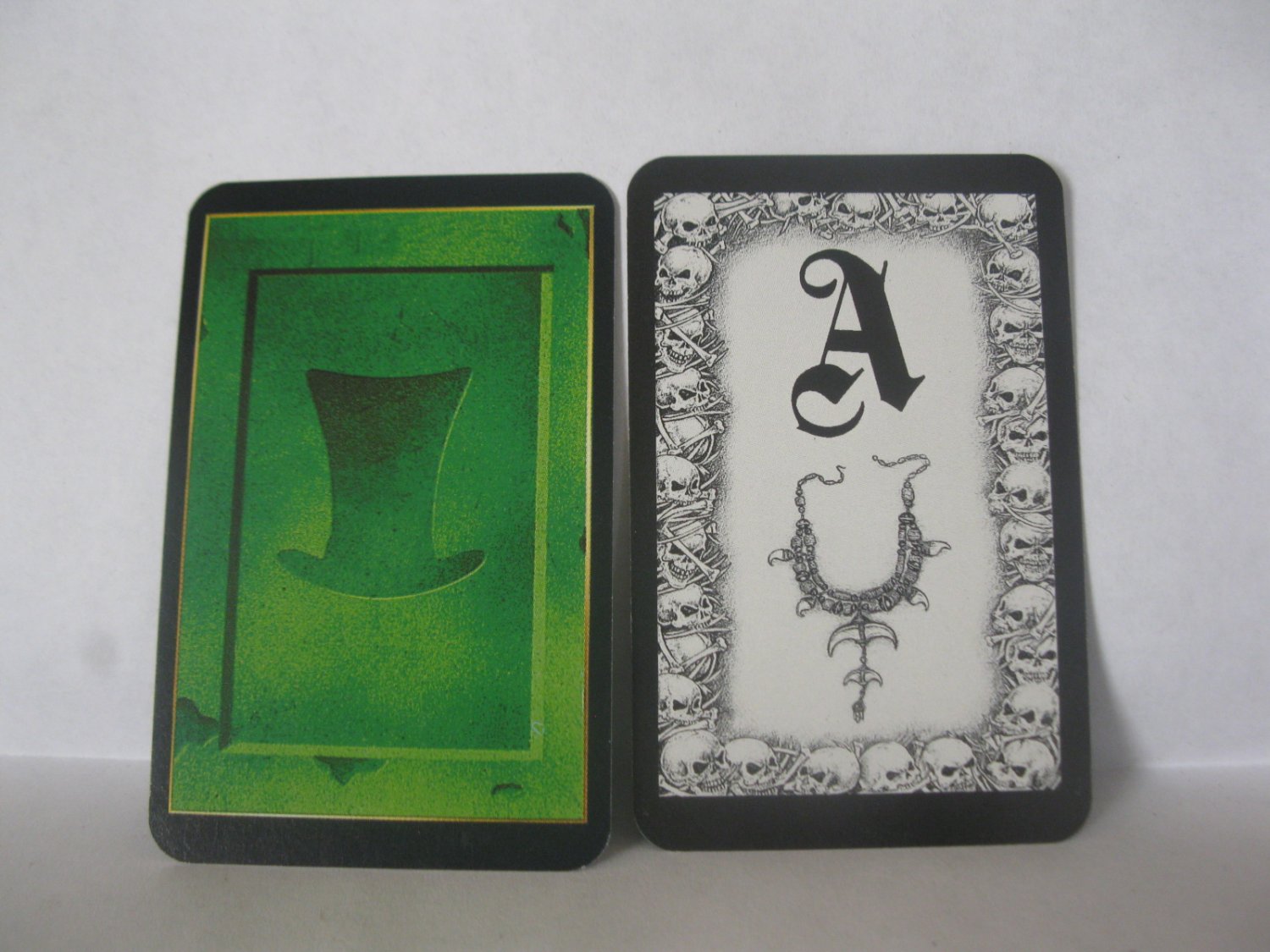 1995 Atmosfear Board Game Piece: Green Keystone card - A