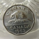 (FC-1095) 1953 Canada: 5 Cents { Shoulder Fold, Near Leaves }