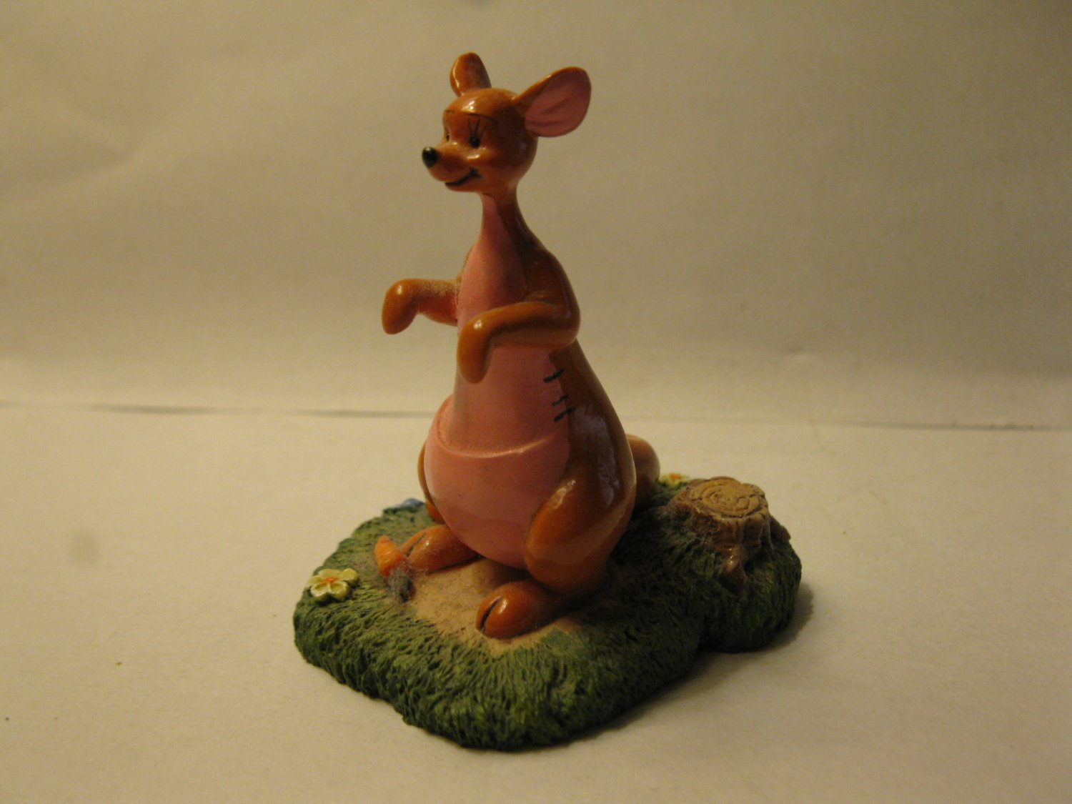 winnie the pooh miniature figures