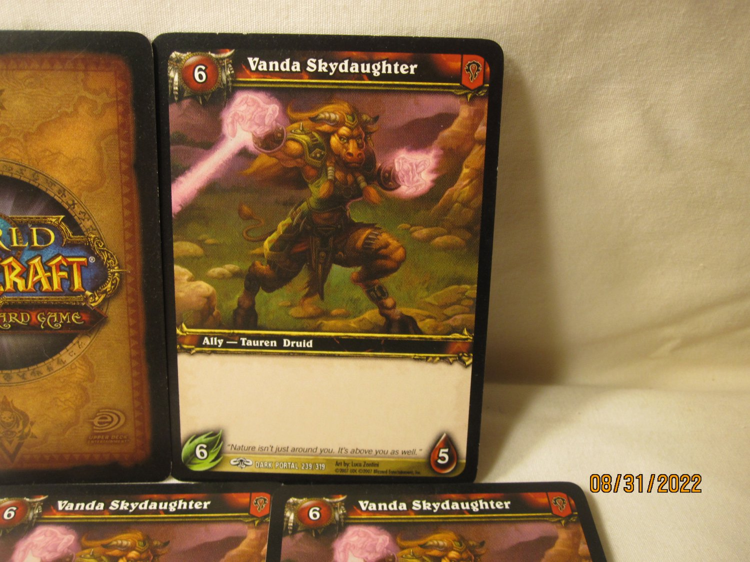 2007 World of Warcraft TCG Dark Portal card 239/319 Vanda Skydaughter
