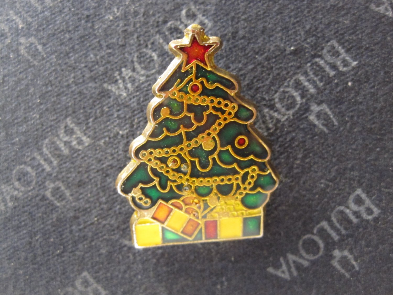 vintage enamel Lapel Pin: Christmas Tree w/ Presents