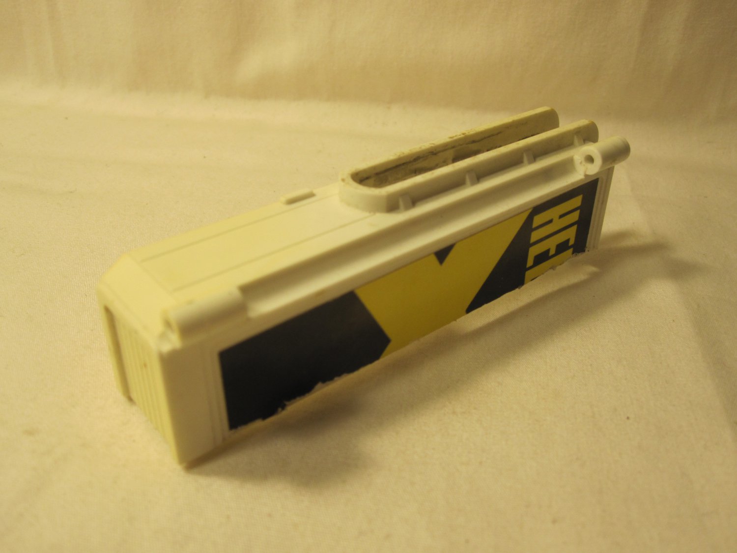 G1 Transformers Action figure part: 1985 MetroPlex - part #37