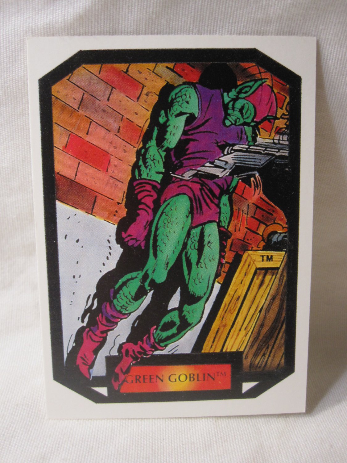 1987 Marvel Comics Colossal Conflicts Trading Card #25: Green Goblin 1