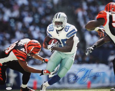 Felix Jones Autographed 16x20 Against Bengals Photo- JSA Authenticated