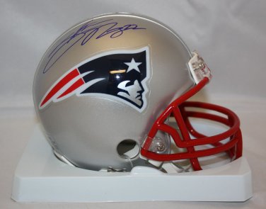 Stevan Ridley Autographed New England Patriots Mini Helmet- JSA Authenticated