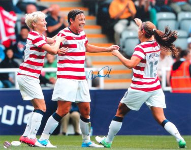 Abby Wambach Autographed 16x20 Team USA Cheering Photo- JSA Authenticated