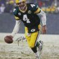 Brett Favre Autographed 16x20 Hand Off Photo- FAVRE Authenticated