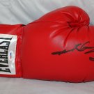 Sugar Ray Leonard Signed / Autographed Everlast Boxing Glove- PSA/DNA Auth