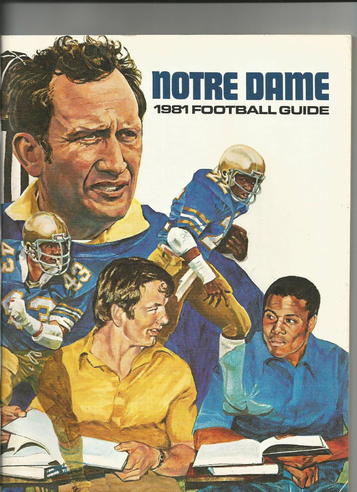 1981 NOTRE DAME FOOTBALL YEARBOOK NCAA FOOTBALL PROGRAM RARE
