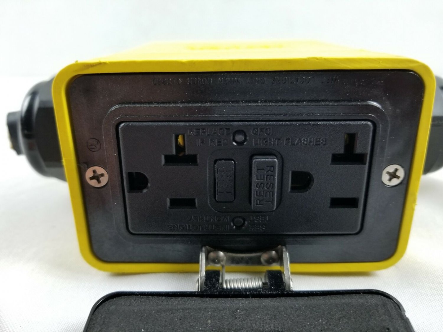 Leviton Rubber Electrical Box Deep Feed Thru Outlets GFI & Blue