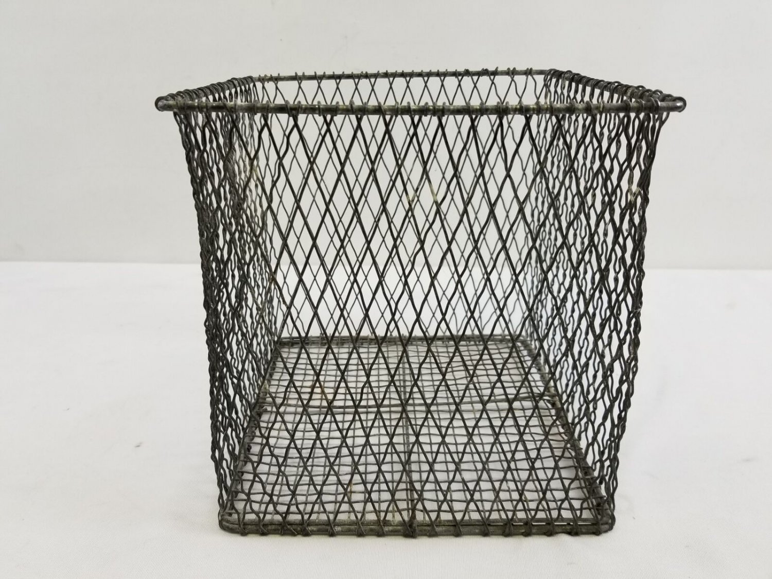 Metal Wire Lab Basket 9" x 9" x 9"
