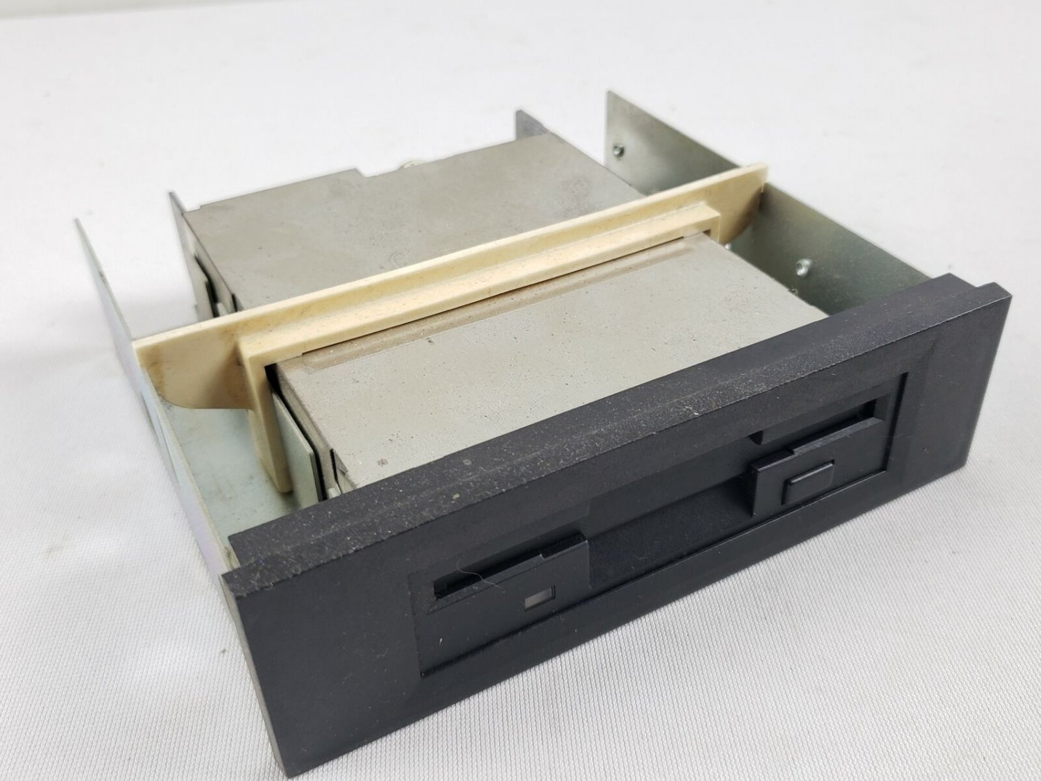 Applied Material AMAT TEAC CORP FAT FD-235HF 500 FLOPPY DISK DRIVE 19307765-29