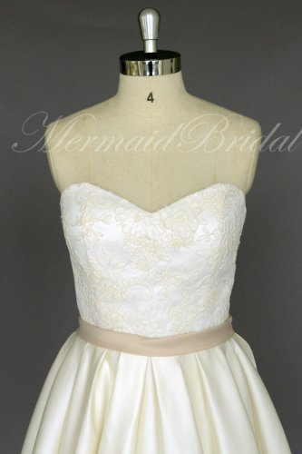 New arrival Lovely Knee short wedding dress, Destination Wedding Dresses, Short wedding gowns