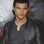Taylor Lautner POSTER Centerfold  2387A Victoria Justice on back