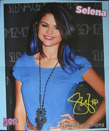Selena Gomez - 2 POSTERS Centerfolds Lot 2362A Taylor Lautner on the back