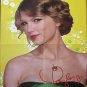 Taylor Swift POSTER Magazine Centerfold 2672A Justin Bieber on the back