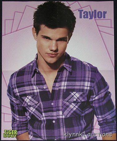 Taylor Lautner - 3 POSTERS Centerfolds Lot 1924A  Victoria Justice on the back