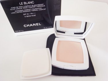 Chanel Le Blanc Whitening Compact Foundation Long Lasting Radiance #20 with case
