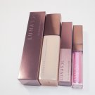 Lunasol Skin Modelling Liquid Foundation OC01 with lipgloss