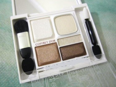 Kanebo Coffret D'or Smile Up Eyes #3 bronze brown
