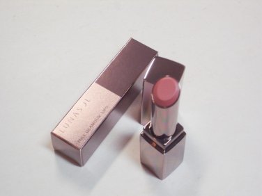 Lunasol Full Glamour Lips #32 light smoky beige lipstick