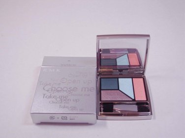 RMK Spring Modern Eyes #05 Coral Green new in box
