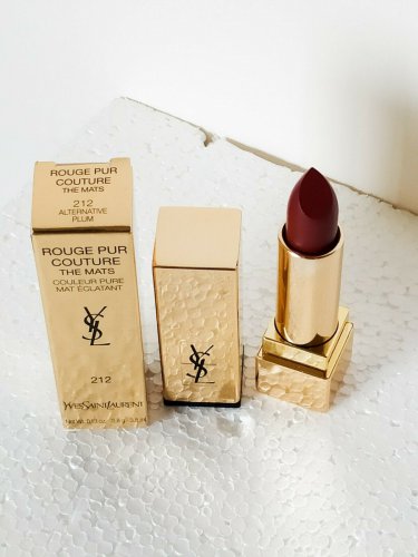 YSL Rouge Pur Couture The Mats #212 Alternative Plum Yves Saint Laurent
