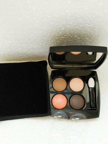 Chanel Les 4 Ombres Multi-Effect Quadra Eyeshadow #204 Tissue Vendome  w/o box