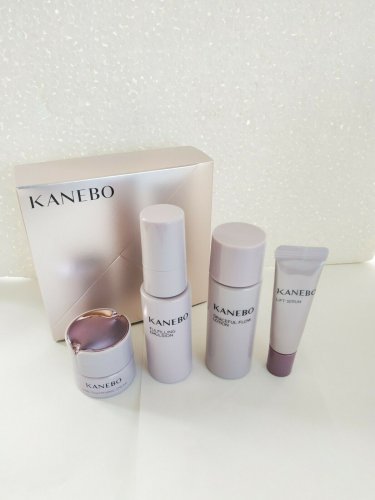 Kanebo Dew Skincare Sample set lotion lift serum emulsion cream