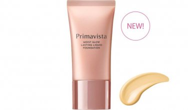 Sofina Primavista Moist Glow Lasting Liquid Foundation SPF23 PA+++