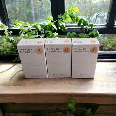 Kanebo Media Luxe Liquid Foundation 25ml SPF26 PA+++